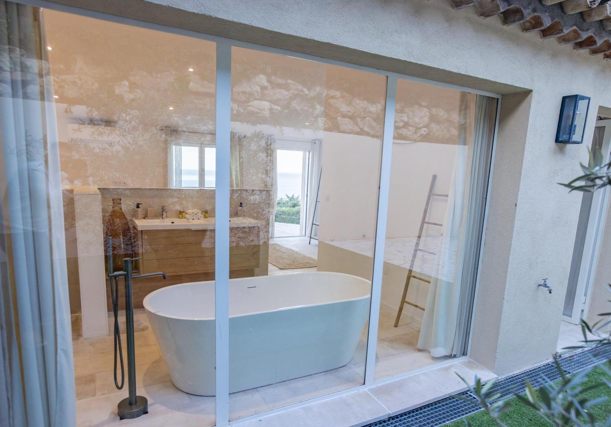Superbe Villa, Incroyable Vue Mer, Piscine Chauffee, Climatisee Sainte-Maxime Exterior foto